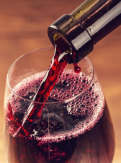 进口葡萄酒品味美味的全球佳酿